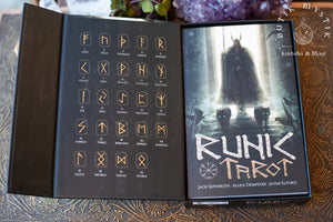 Runic Tarot - med stor bok - engelska