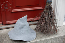 Load image into Gallery viewer, Light grey witch hat - Halloween Onesize